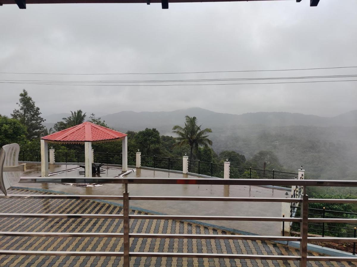 Homestay Serene Valley Hilltop Koppa