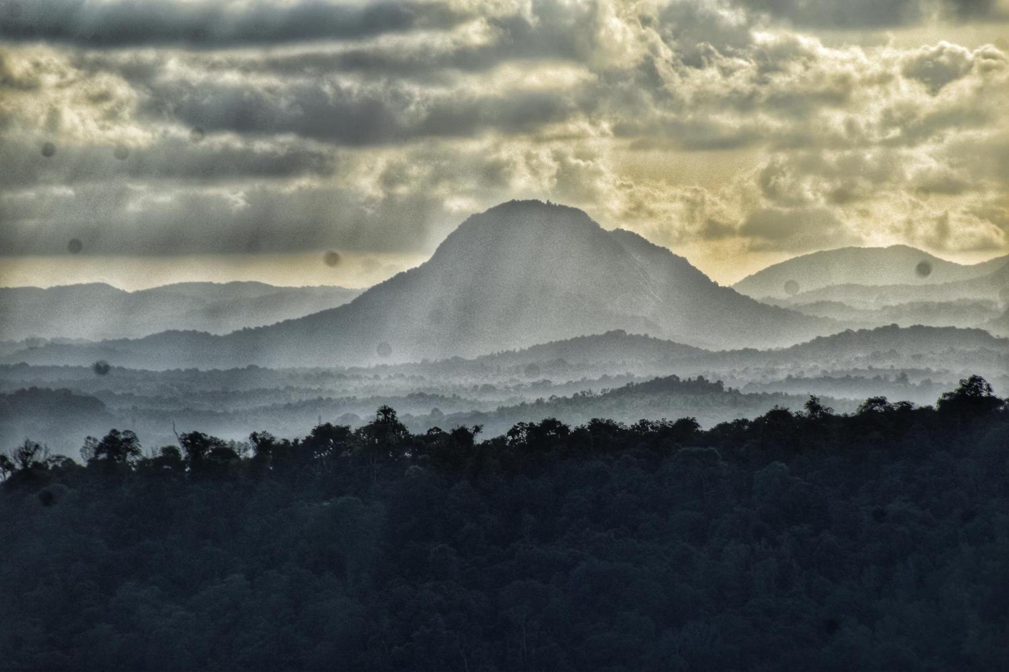 Serene Valley Hilltop * Koppa
